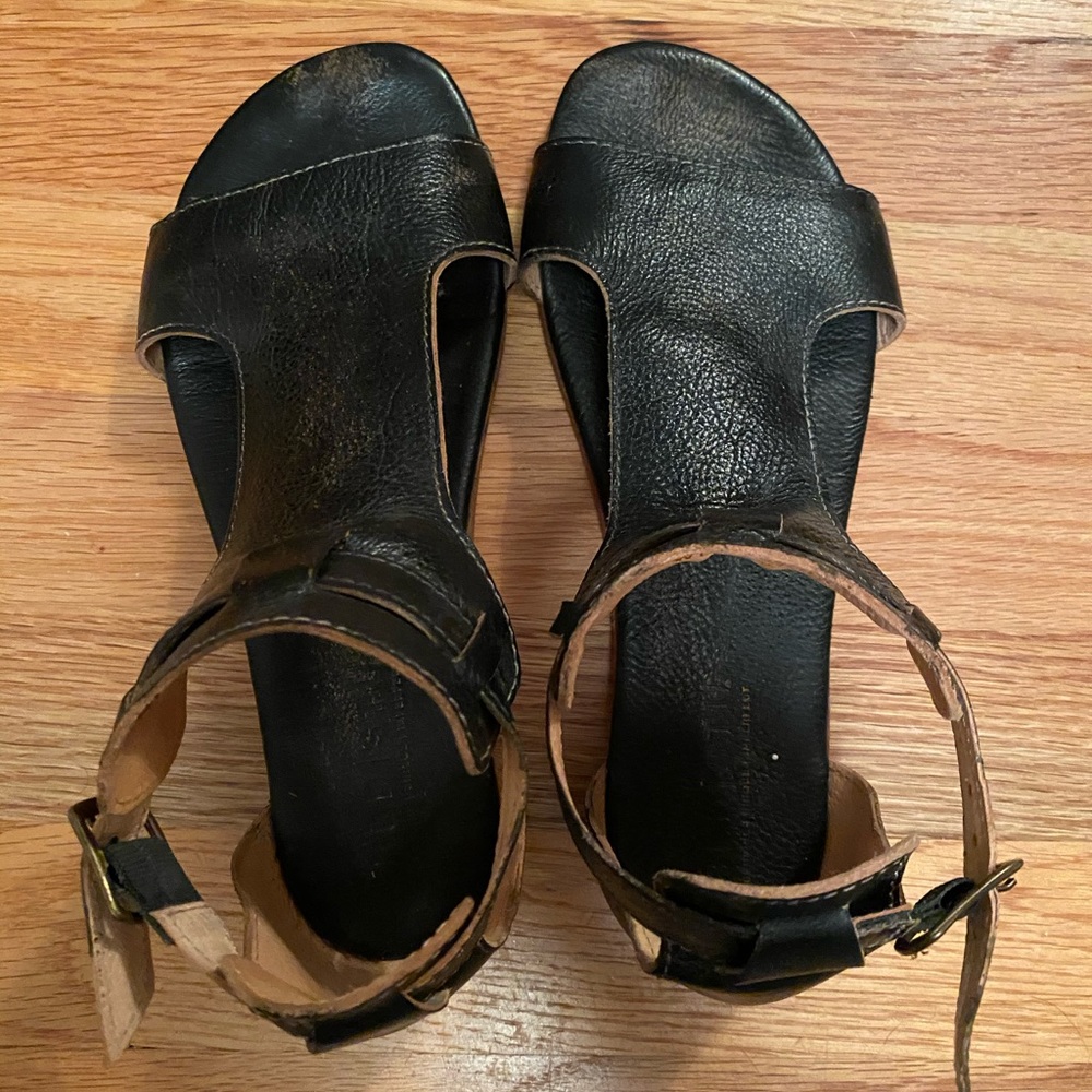 Bed Stu black leather sable sandal size 7